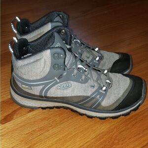 Keen boots 